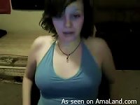 Free Sex Teen Speaks On Skype To Her Bf And Shows Him Her Goods